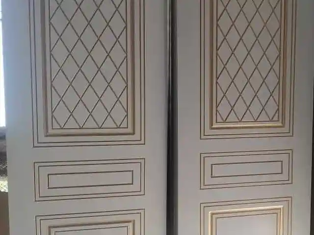 Дверь, Душанбе
