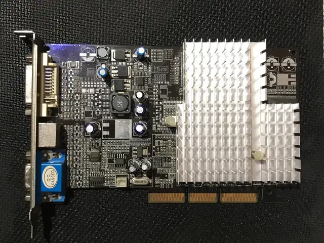 Видеокарта Nvidia GeForce FX 5500, Душанбе
