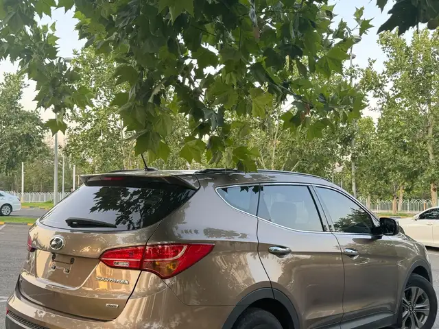 Hyundai Santa Fe, 2014, Душанбе - 3