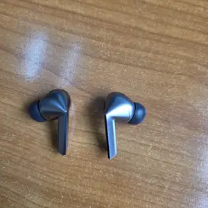 Беспроводные TWS наушники Samsung Galaxy Buds3 Pro, серебристый, Душанбе