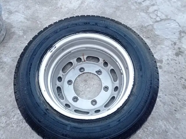 Диски с покрышками R16, Худжанд