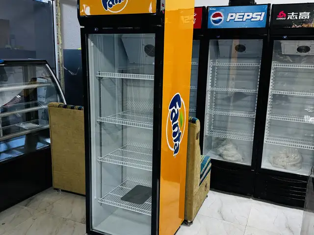 Витринный холодильник 380л, Душанбе - 6
