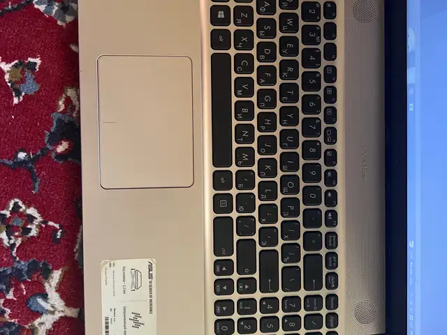 Ноутбуки Asus, Исфара
