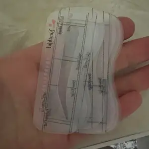 Трафарет для бровей, Худжанд
