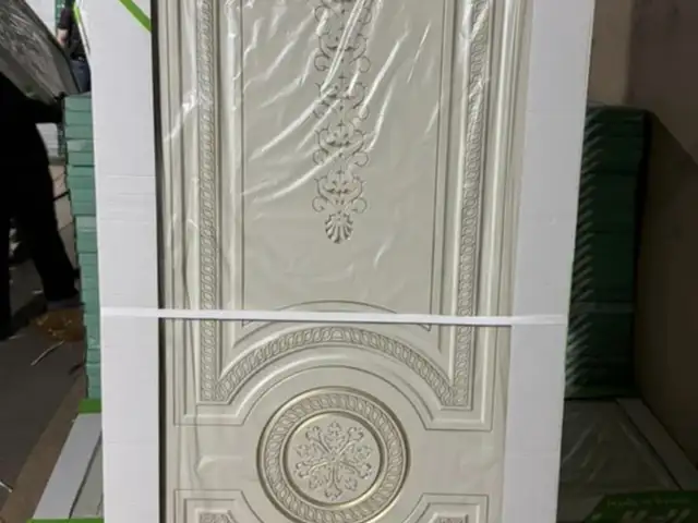 Дверь Эмаль, Душанбе