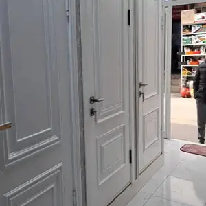 Дверь, Душанбе