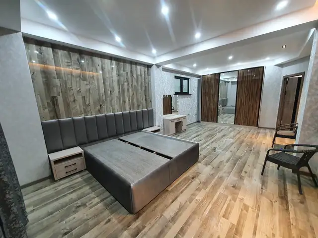 3-этажный, 16 комнатный дом, 1000 м², Исмоили Сомони, Душанбе - 13