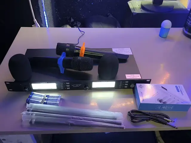 Микрофон Microphone, Худжанд
