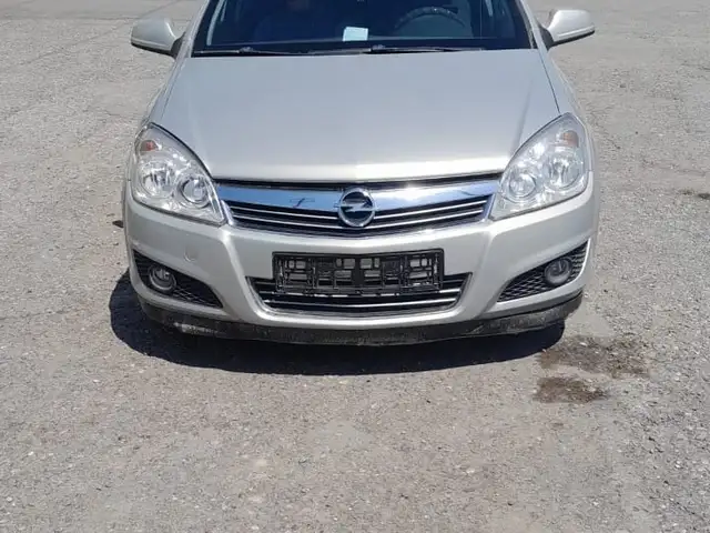 Opel Astra H