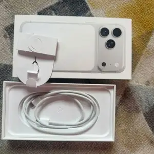 Apple iPhone 17 Pro Max, 256 gb, Silver, Душанбе