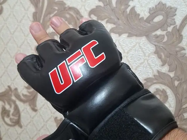Перчатки MMA UFC, Душанбе