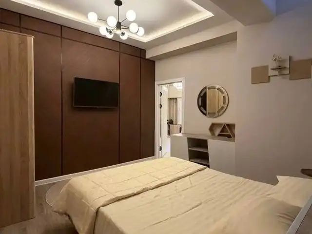 2-комн. квартира, 11 этаж, 56 м², Шохмансур, Садбарг, Ватан, Душанбе