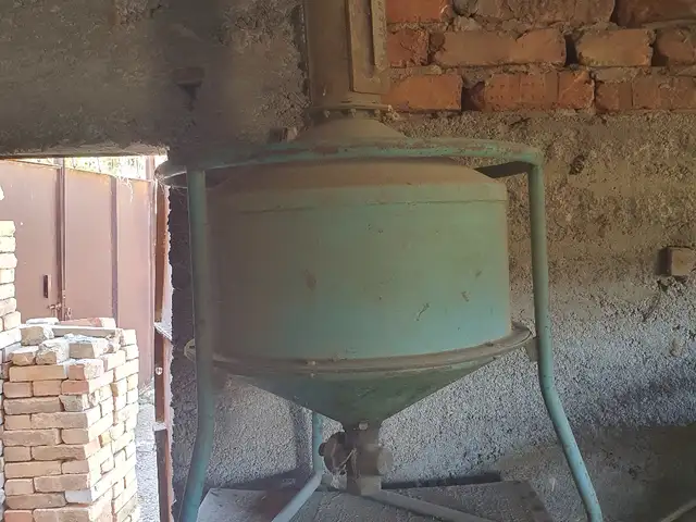 Мерник, Худжанд