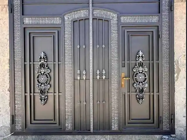 Дарвоза, Душанбе