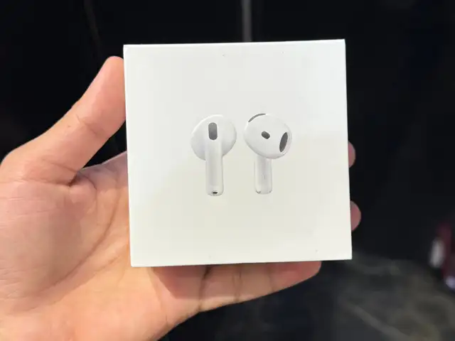 Беспроводные наушники AirPods 4, Душанбе