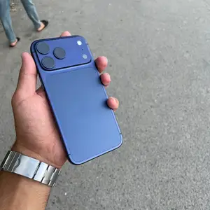 Apple iPhone 17 Pro Max, 256 gb, Deep Blue, Душанбе