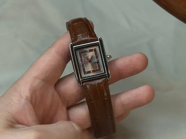 Мужские часы/соатхои мардона, Душанбе