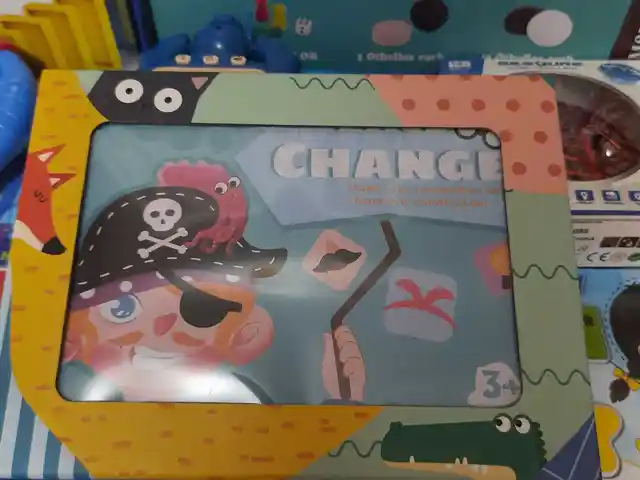 Игра для детей магнитные детали с изменением лица, Душанбе
