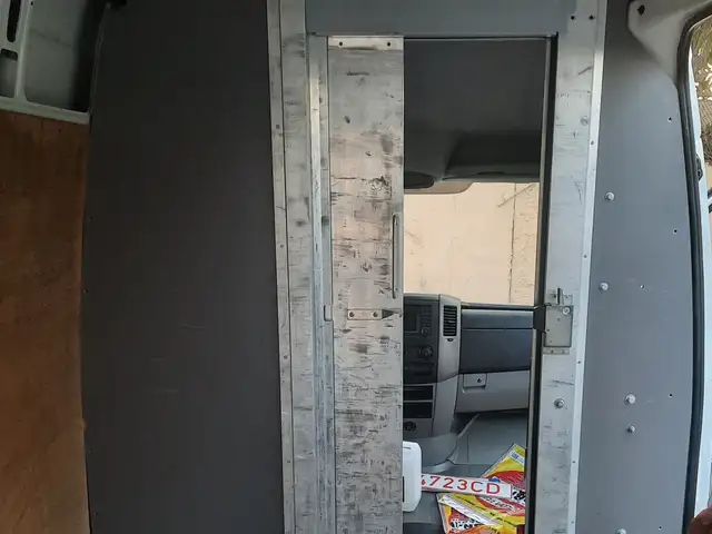 Дверь, Худжанд