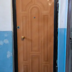 Входная бронированная дверь, Худжанд