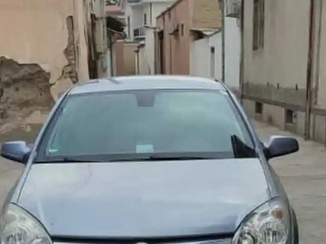 Лобовое зеркало от Opel Astra H, Худжанд