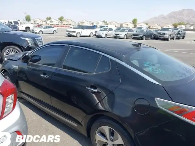 Kia Optima, 2015, Душанбе - 9