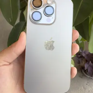 Apple iPhone 15 Pro, 128 gb, Natural Titanium, Душанбе