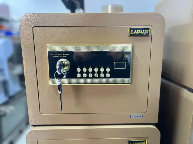 Сейф Lidun 30см, Душанбе