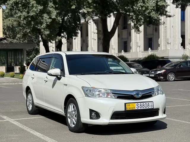 Toyota Fielder