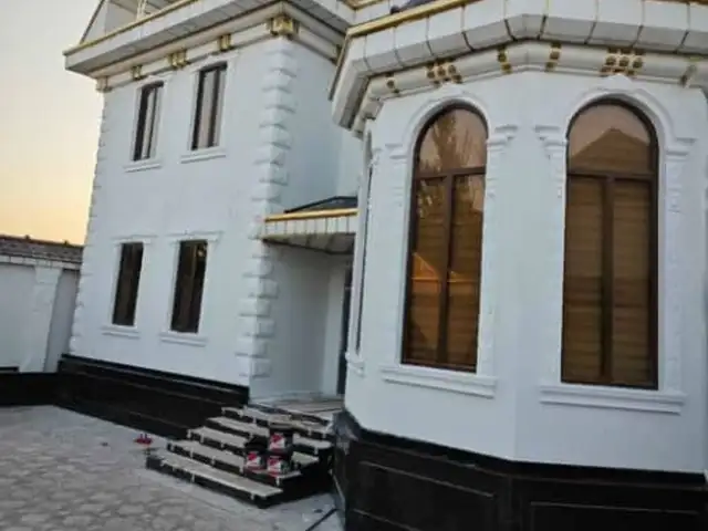 Хизматрасонии устои фасад, Душанбе
