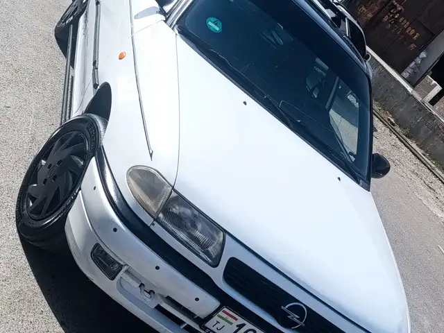 Opel Astra F