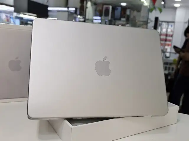 Ноутбук MacBook NEO 8/512GB, Душанбе