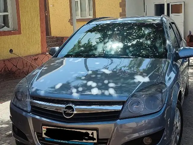Opel Astra H