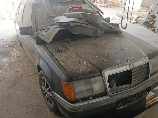 Mercedes-Benz W124