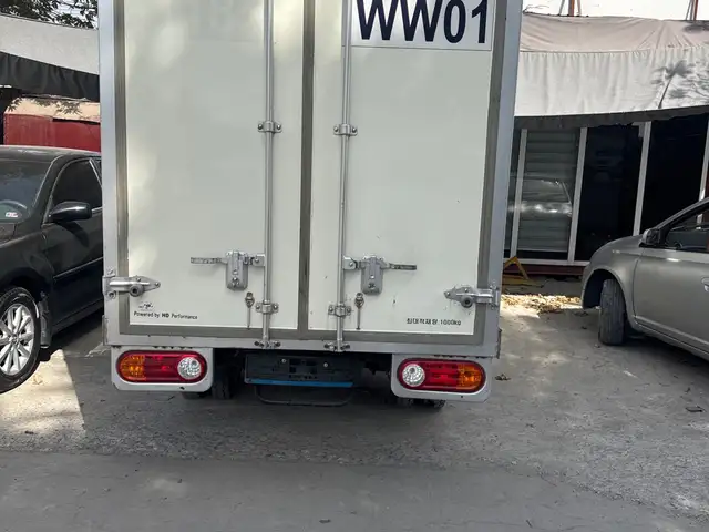 Бортовой автомобиль Hyundai Porter 2010, Душанбе