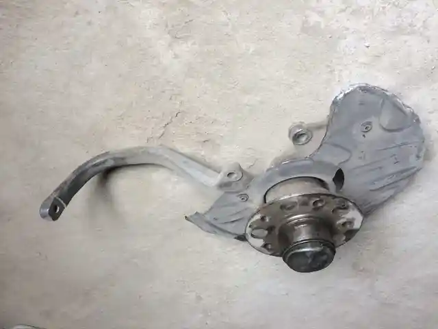 Поворотный кулак для Mercedes-Benz W211, Душанбе