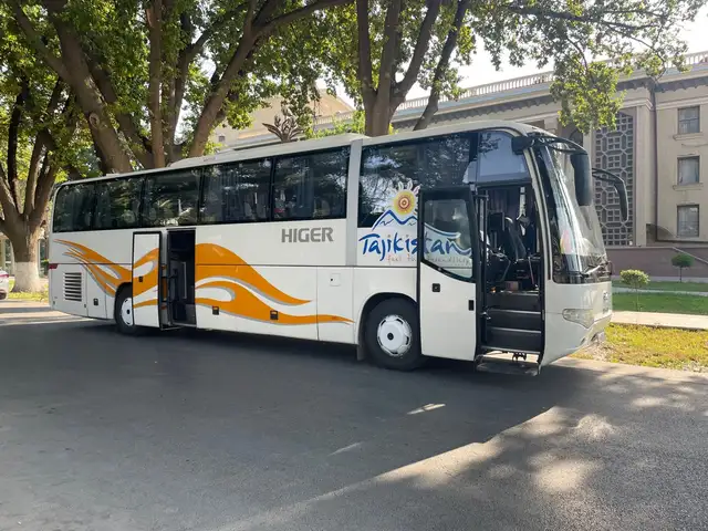 Туристический автобус HIGER KLQ6129, Худжанд