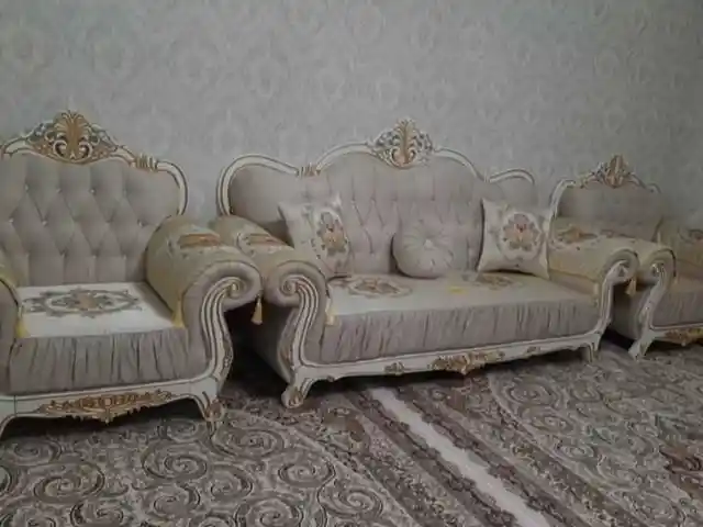 Диван с креслами, Душанбе