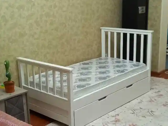 Кровать, Душанбе