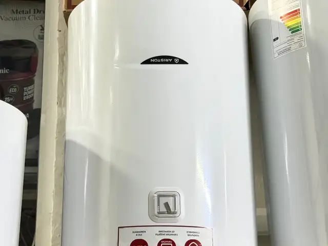 Водонагреватель 80 л Ariston, Душанбе