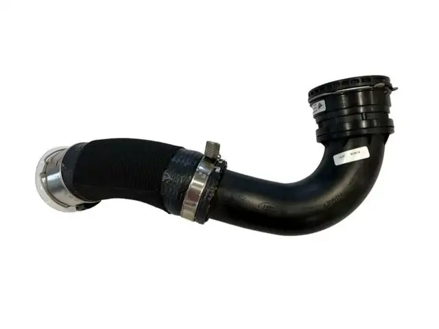 Патрубок интеркулера Range Rover Evoque 2.0TD LR072142, Худжанд