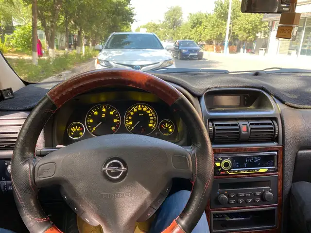 Opel Astra G