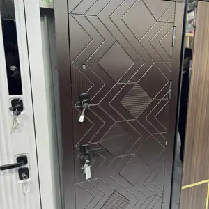 Дверь, Душанбе