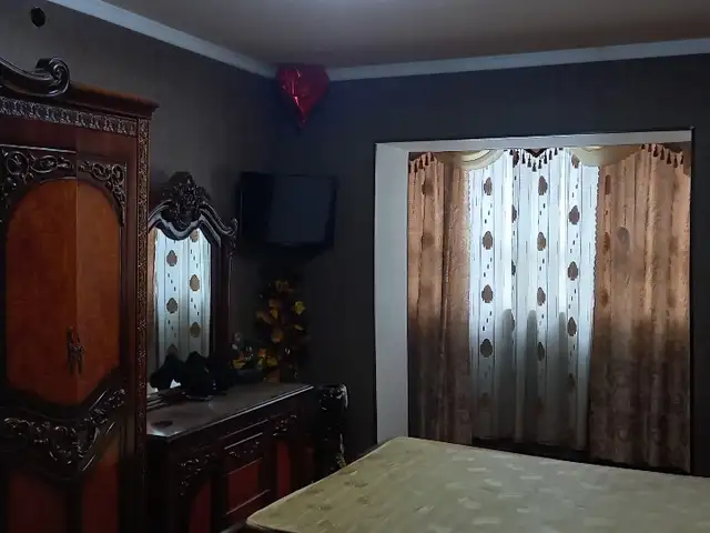 2-комн. квартира, 3 этаж, 80м², Южный, Бустон (Чкаловск)