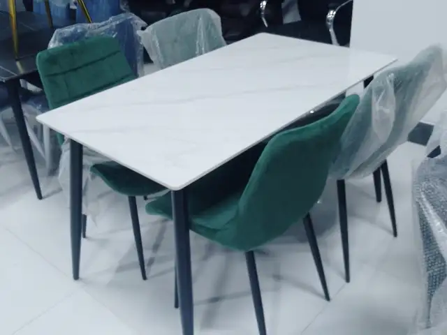 Стол со стульями, Душанбе