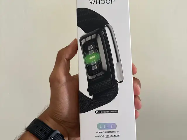 Фитнес-браслет Whoop life, Душанбе