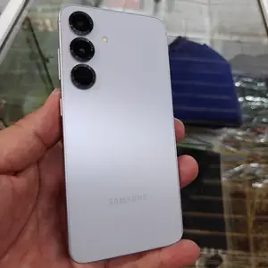 Samsung Galaxy S25 12/256 GB 2sim, Душанбе