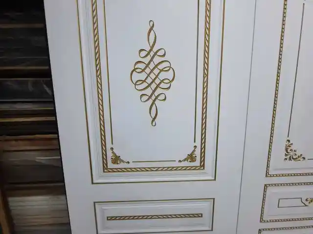 Классическая дверь, Душанбе