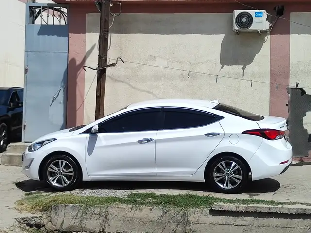 Hyundai Avante