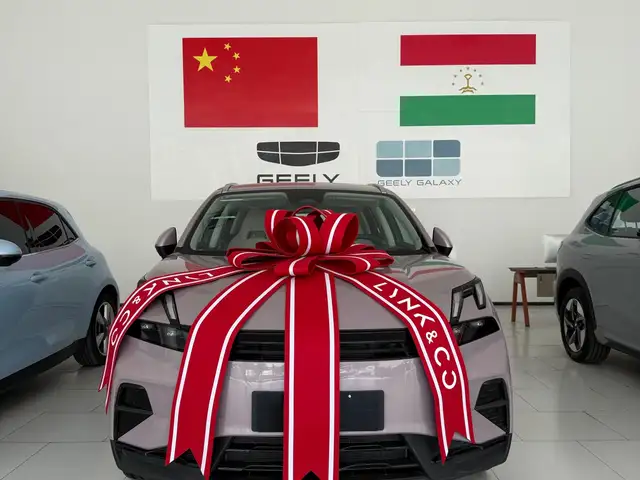 Lynk & Co 06 EM-P, 2025, Душанбе